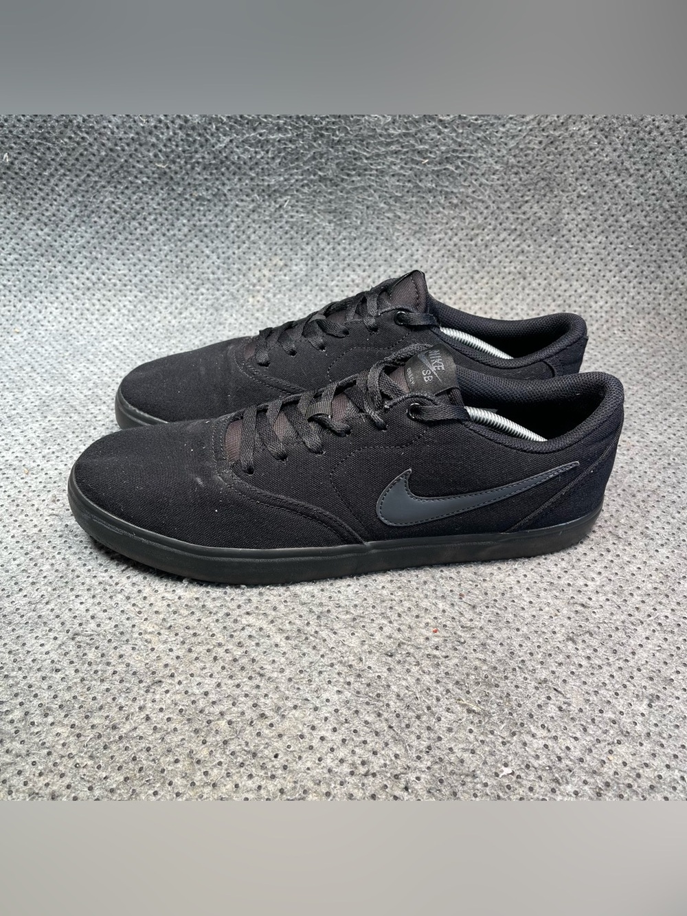Nike SB Check Black Skate Shoes Size 13 Men’s